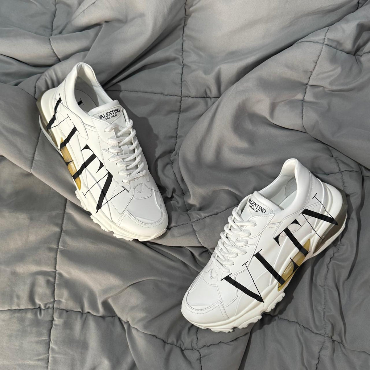 VALENTINO VLTN WHITE