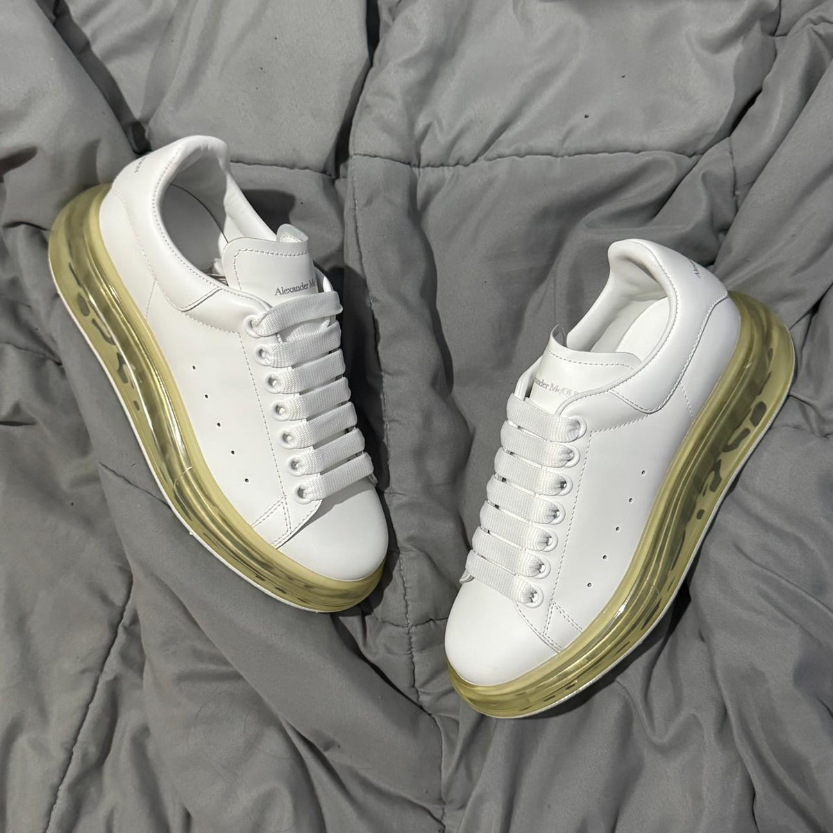 MCQUEEN OVERSIZED CLEAR SOLE