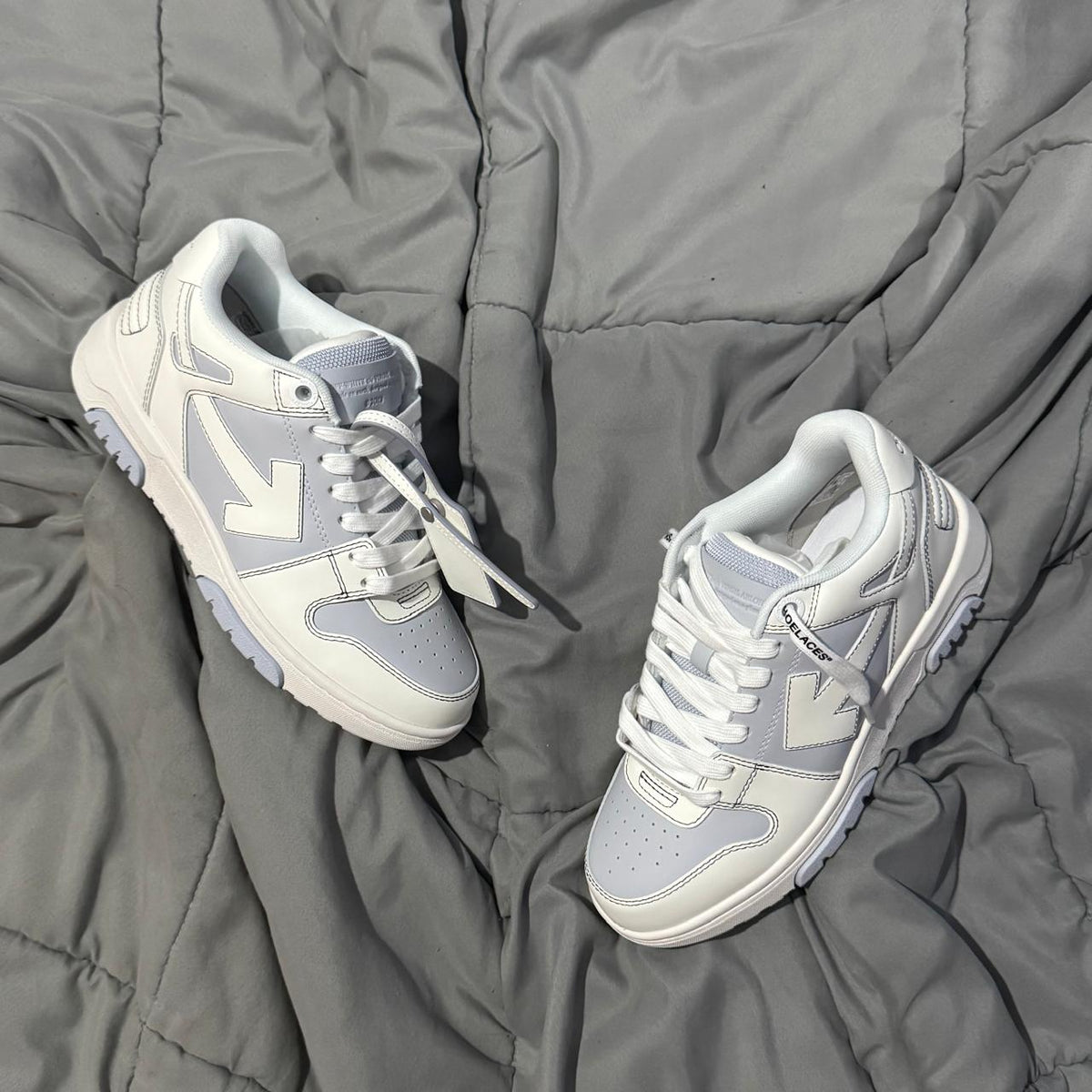 OFFWHITE OUT OF OFFICE WHITE PURPLE