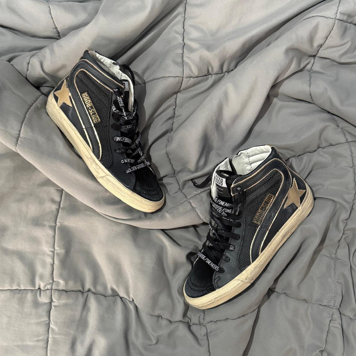 GOLDEN GOOSE BLACK SLIDE STAR