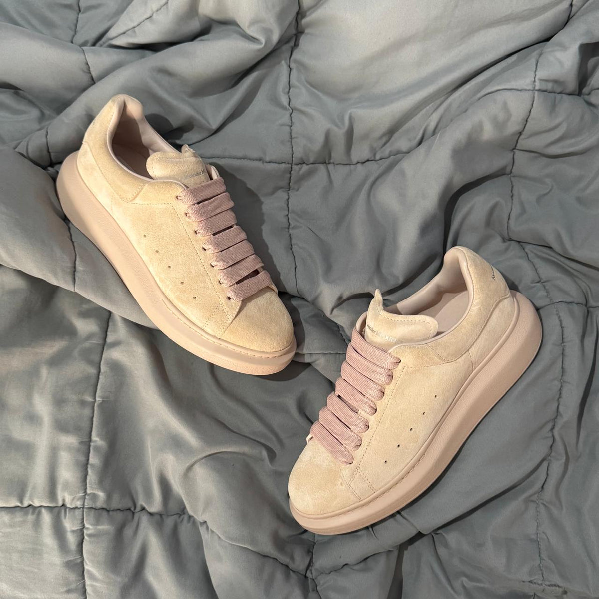 MCQUEEN OVERSIZED ORANGE SUEDE