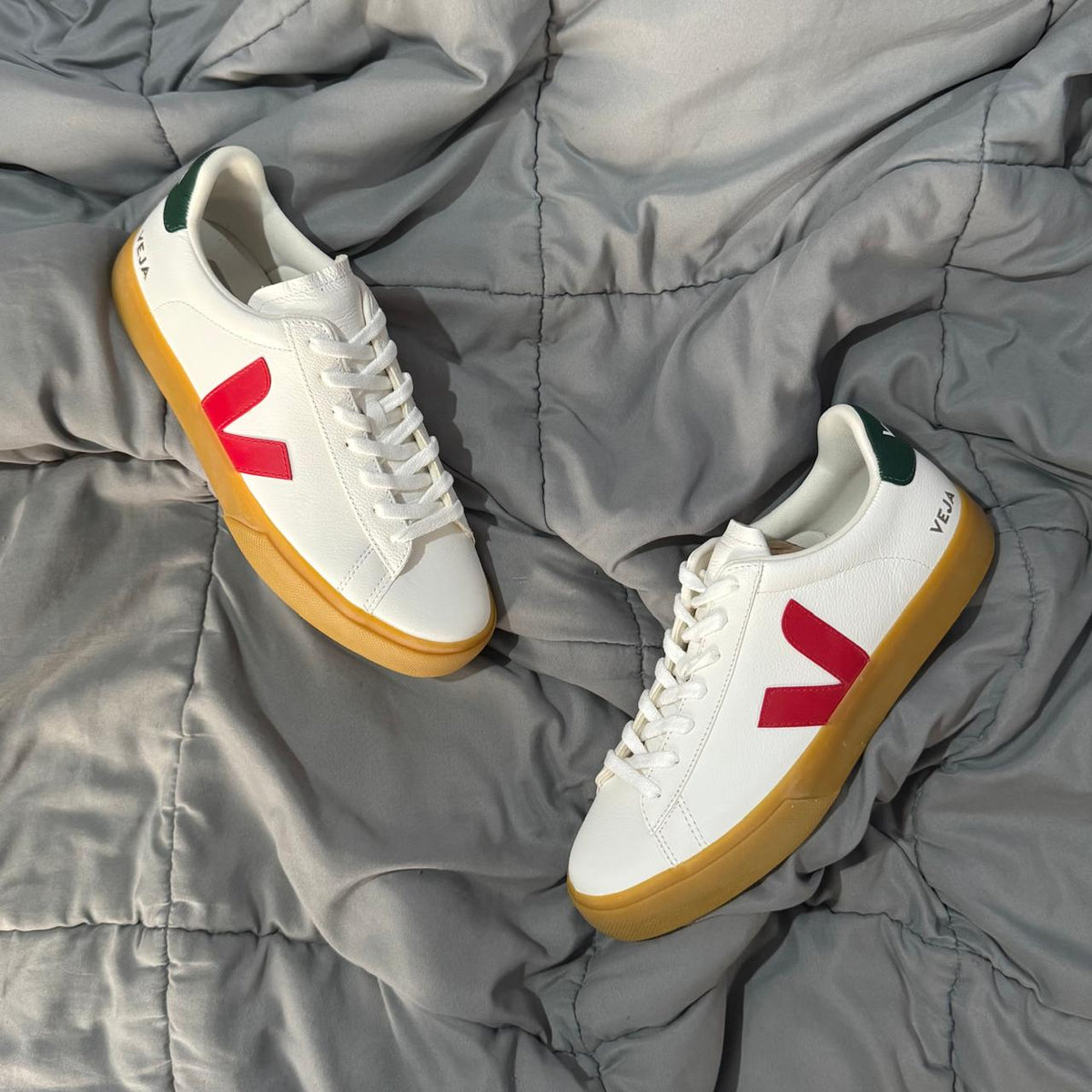 VEJA CAMPO WHITE RED