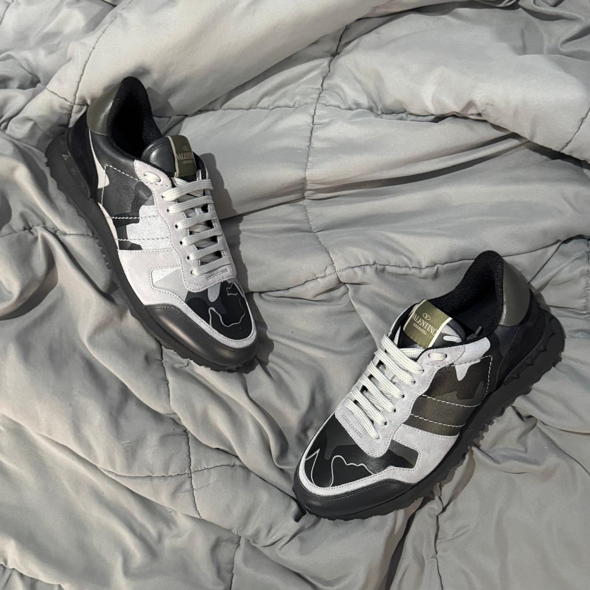 VALENTINO ROCKRUNNER GREY