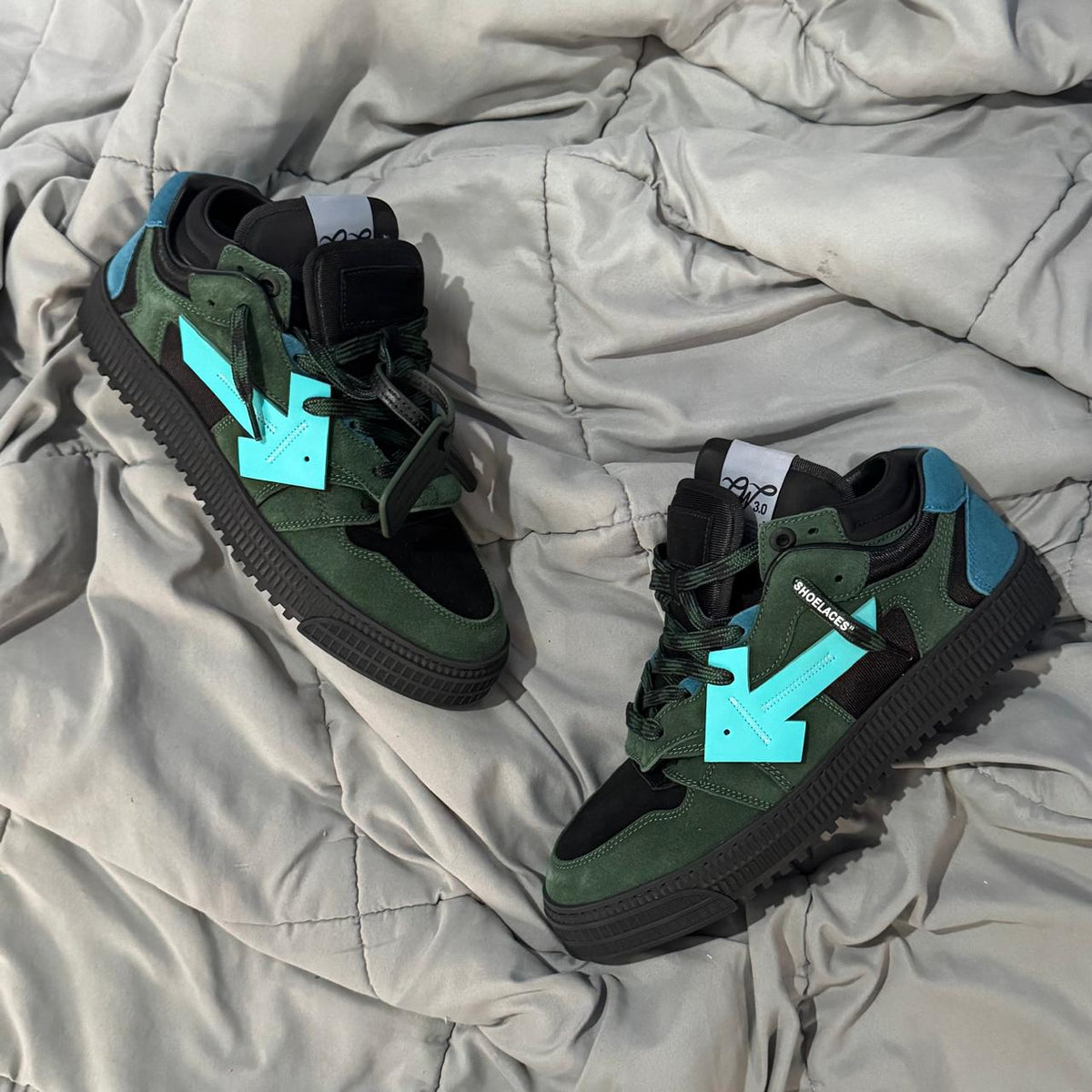 OFFWHITE OFF COURT 3.0
