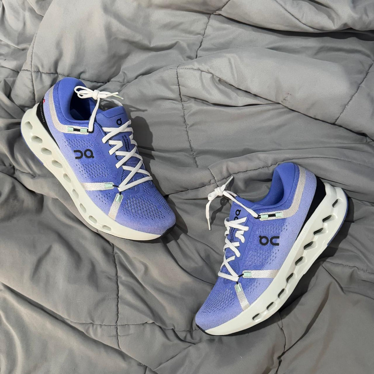 ON CLOUDSURFER BLUE