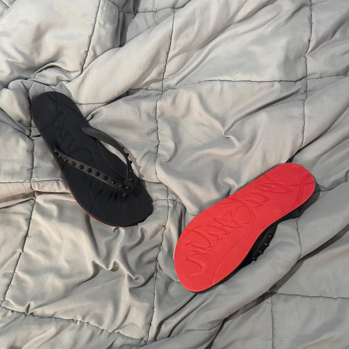 CHRISTIAN LOUBOUTIN POOL SLIDES