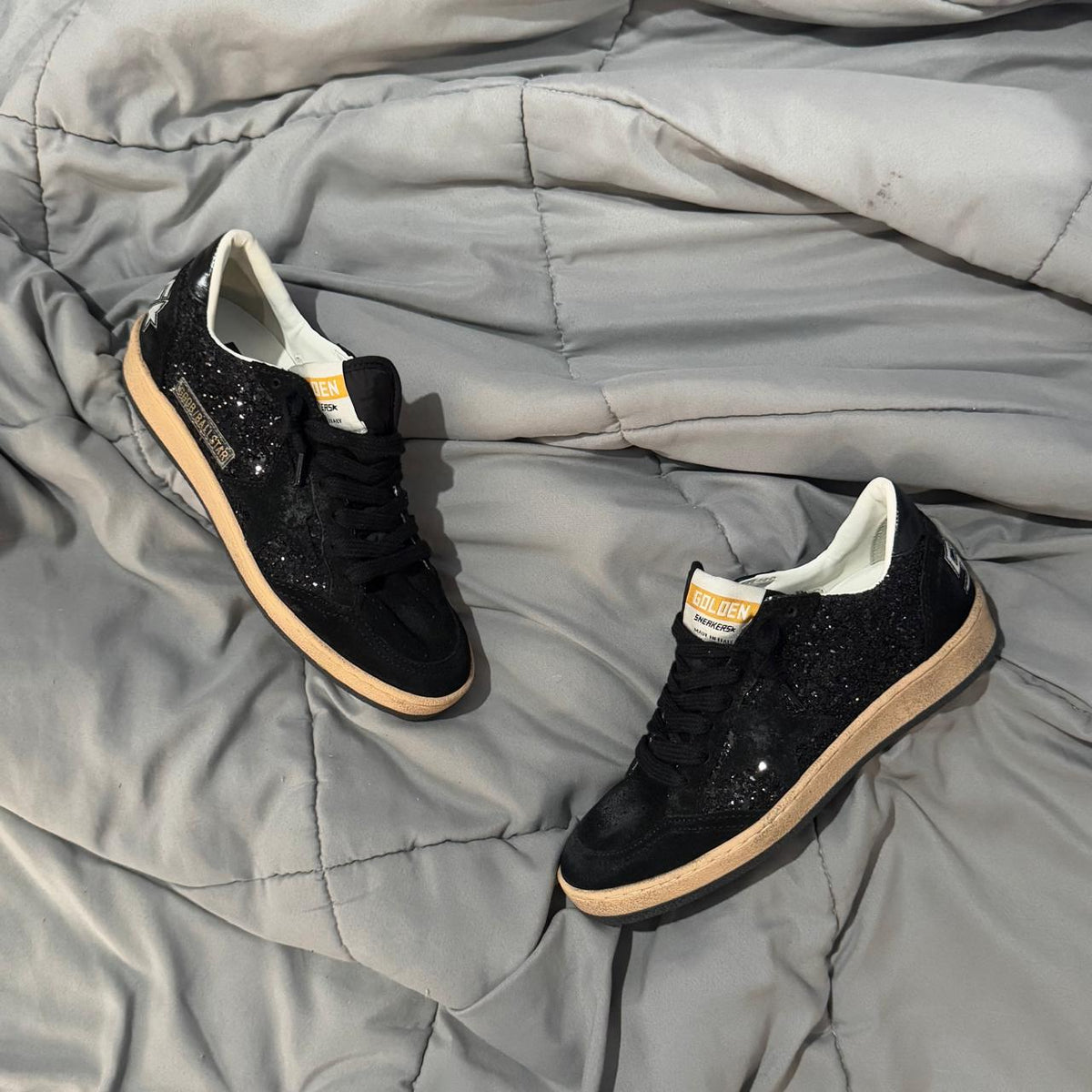 GOLDEN GOOSE BALLSTAR SUEDE GLITTER