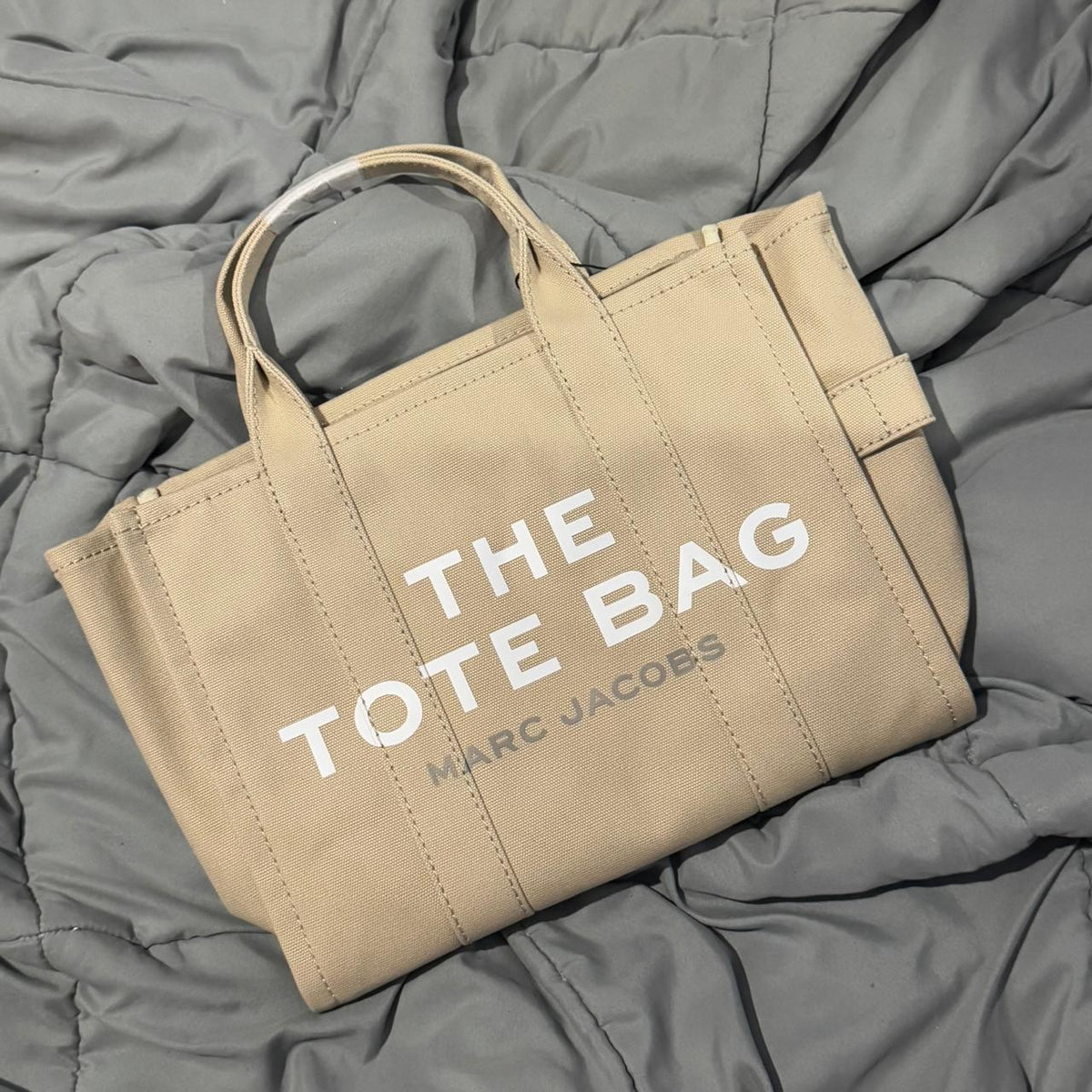 MARC JACOBS THE TOTE BAG MEDIANA