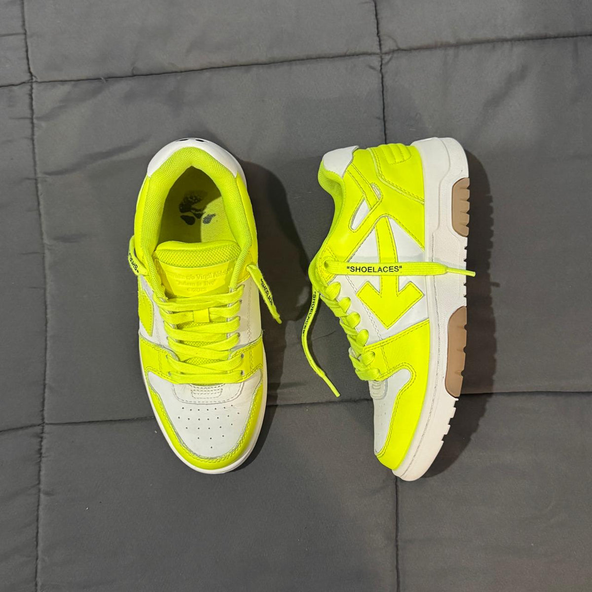 TENIS DE USO - OFFWHITE