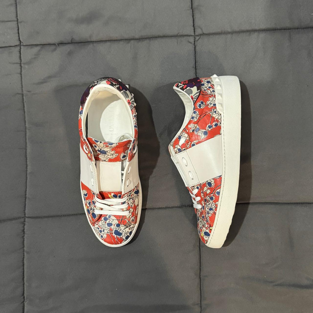 TENIS DE USO - VALENTINO
