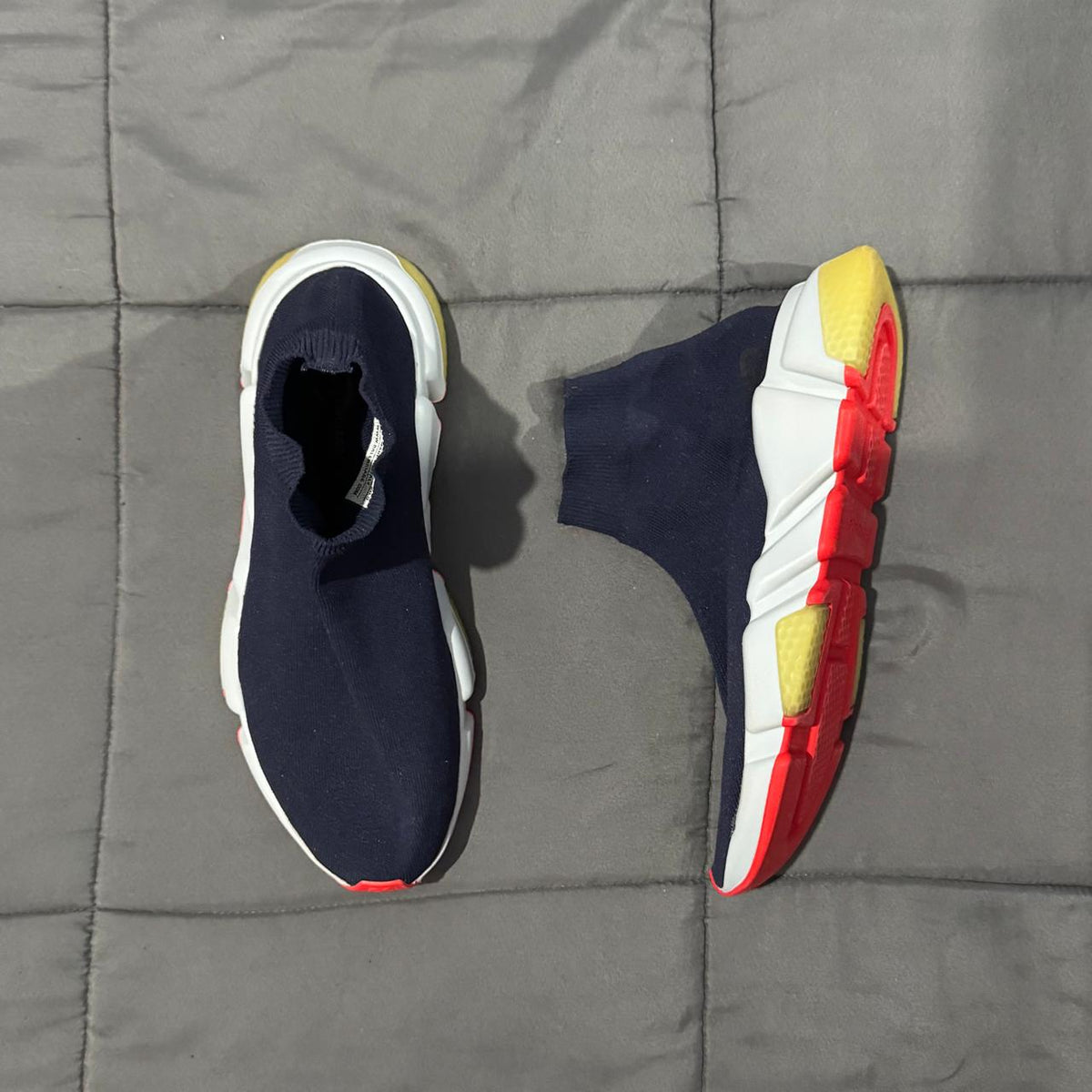 TENIS DE USO - BALENCIAGA