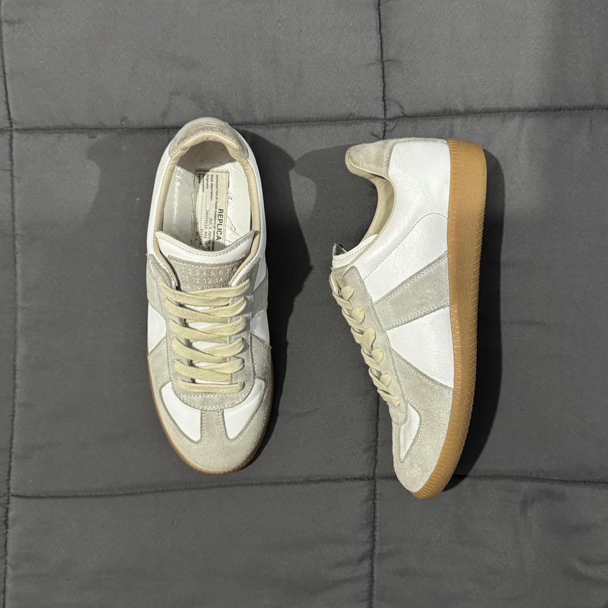 TENIS DE USO . MAISON MARGIELA