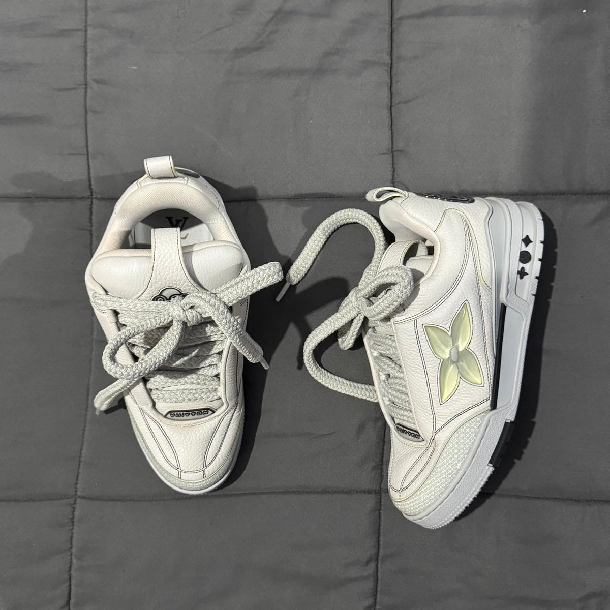 TENIS DE USO - LOUIS VUITTON