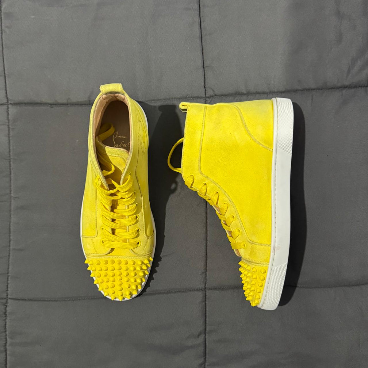 TENIS DE USO - CHRISTIAN LOUBOUTIN