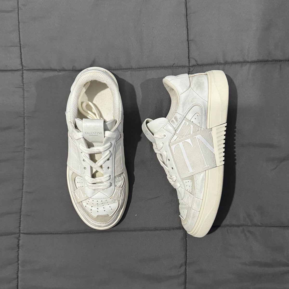 TENIS DE USO - VALENTINO