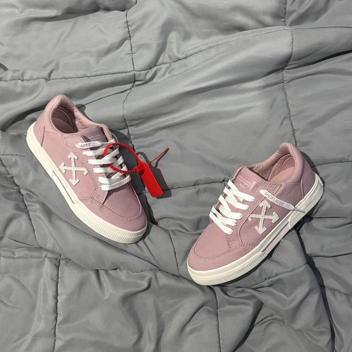 OFFWHITE VULCANIZED PINK
