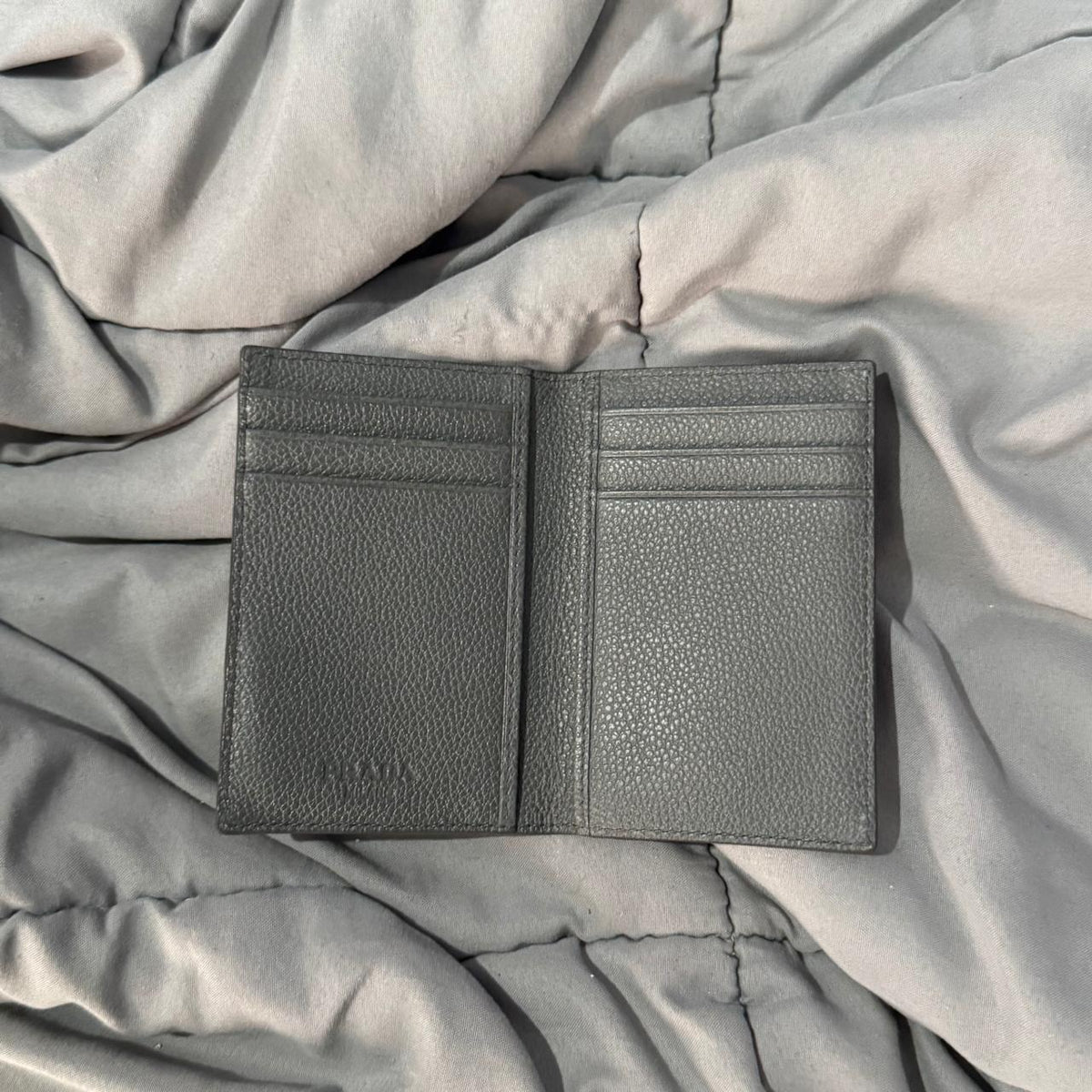 PRADA TARJETERO