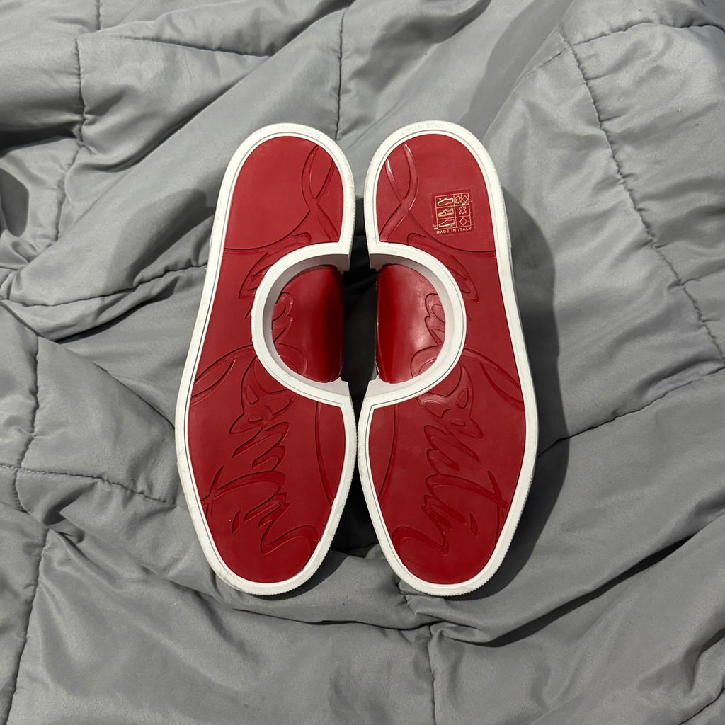 CHRISTIAN LOUBOUTIN SIN CAJA*